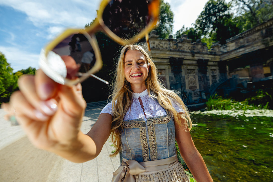 Büffelhornbrille richtig pflegen: Tipps zur Pflege von Hornbrillen